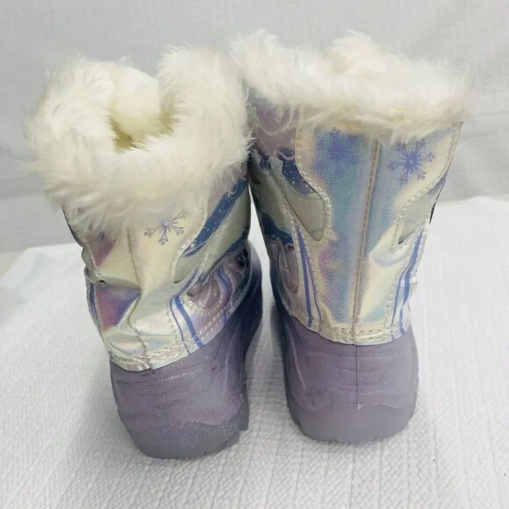 Disney® Frozen Toddler Girl's Lighted Winter Snow Boot‎ Size 5 NEW